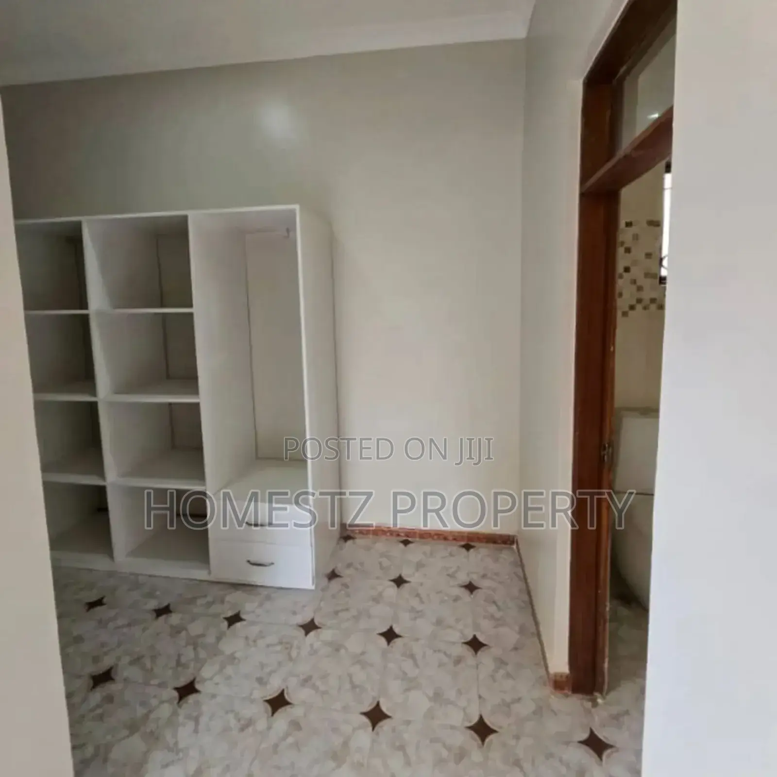 5bdrm House in Goba Center, Kinondoni for sale