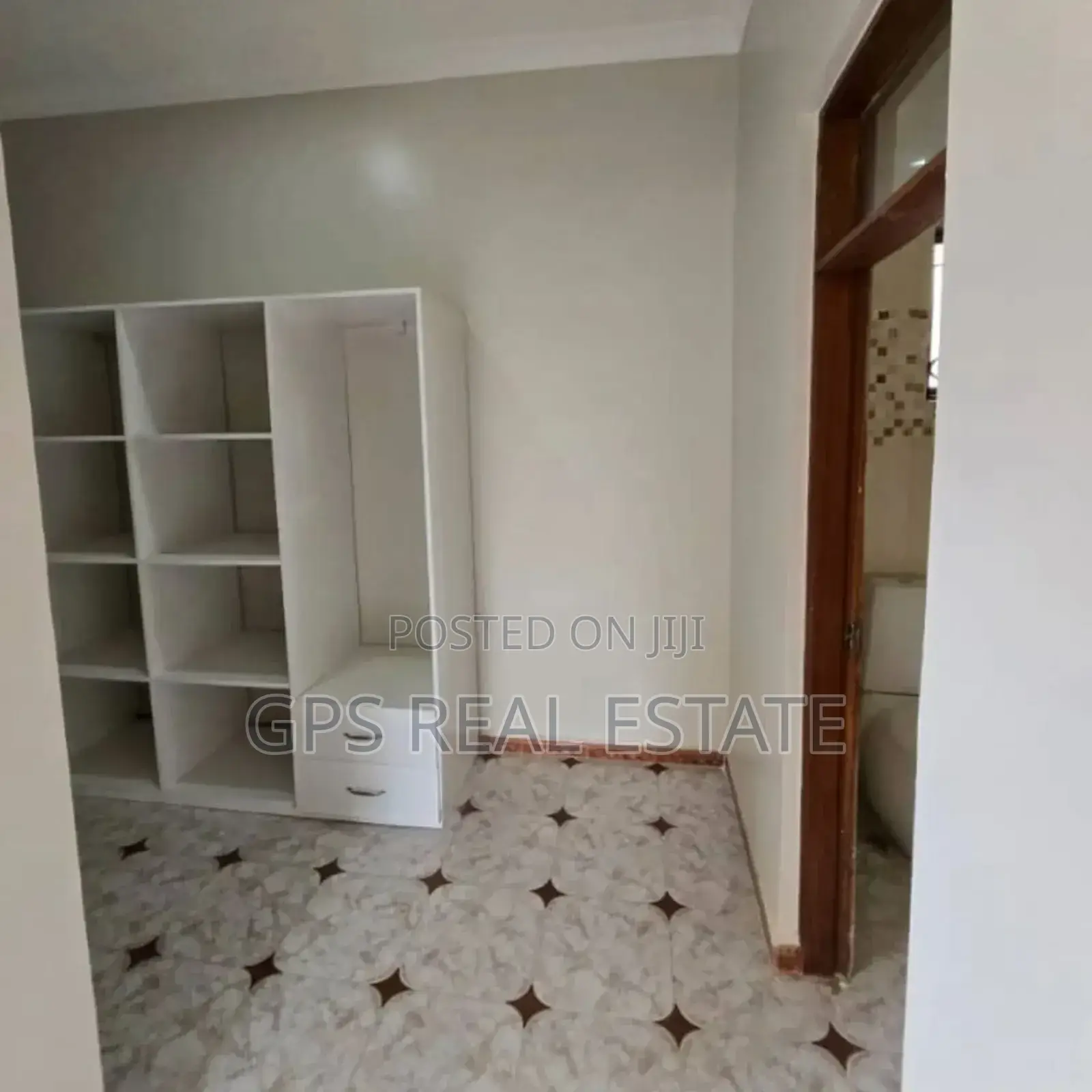 5bdrm House in Goba Center, Kinondoni for sale