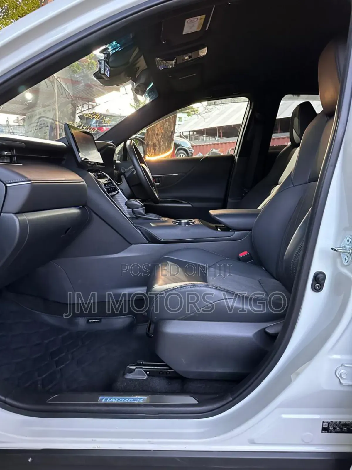 Toyota Harrier 2022 White