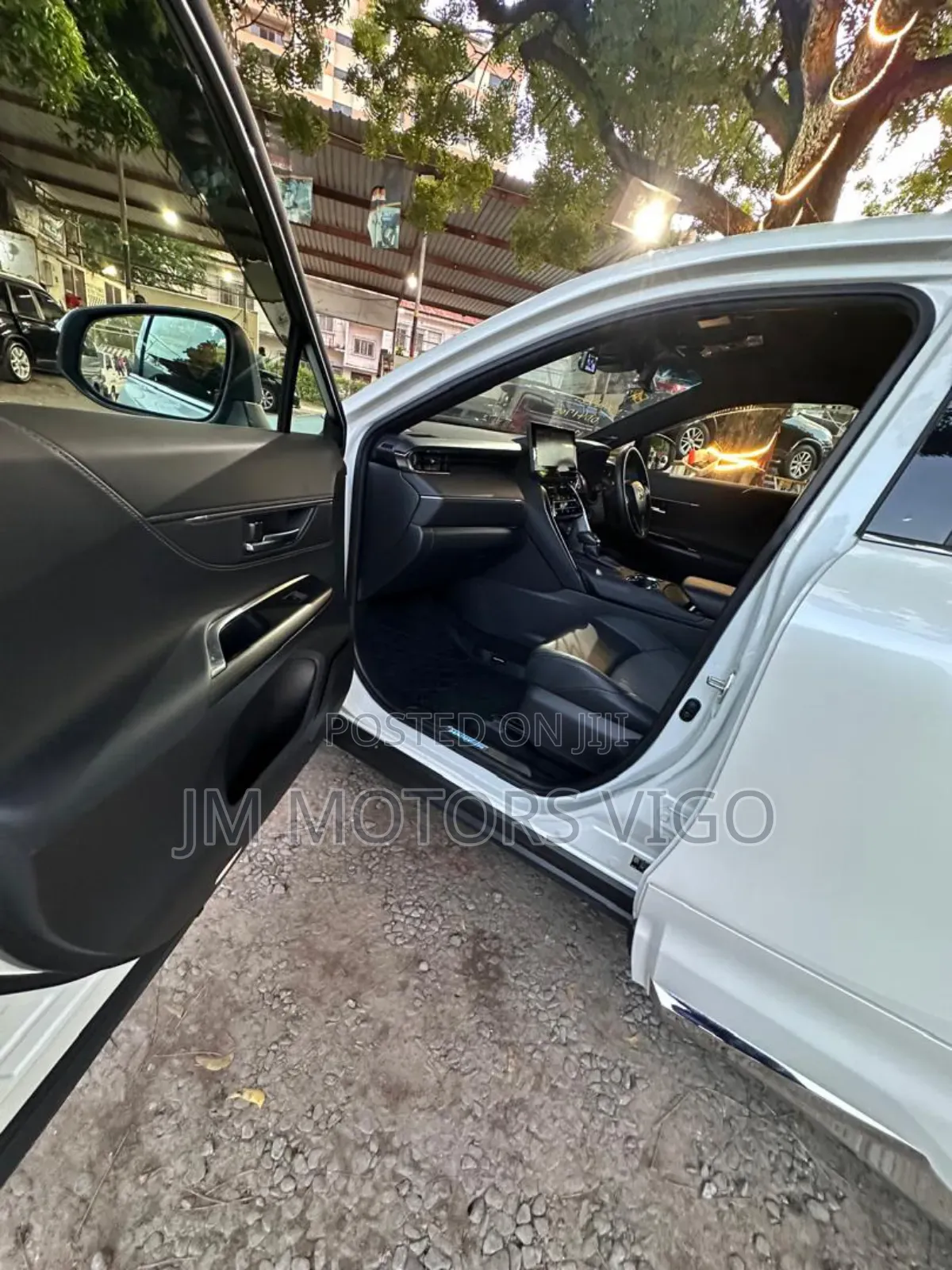 Toyota Harrier 2022 White