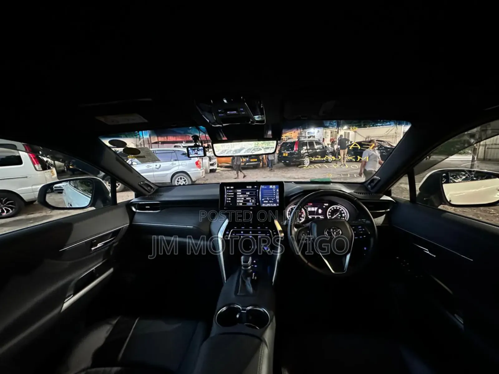 Toyota Harrier 2022 White