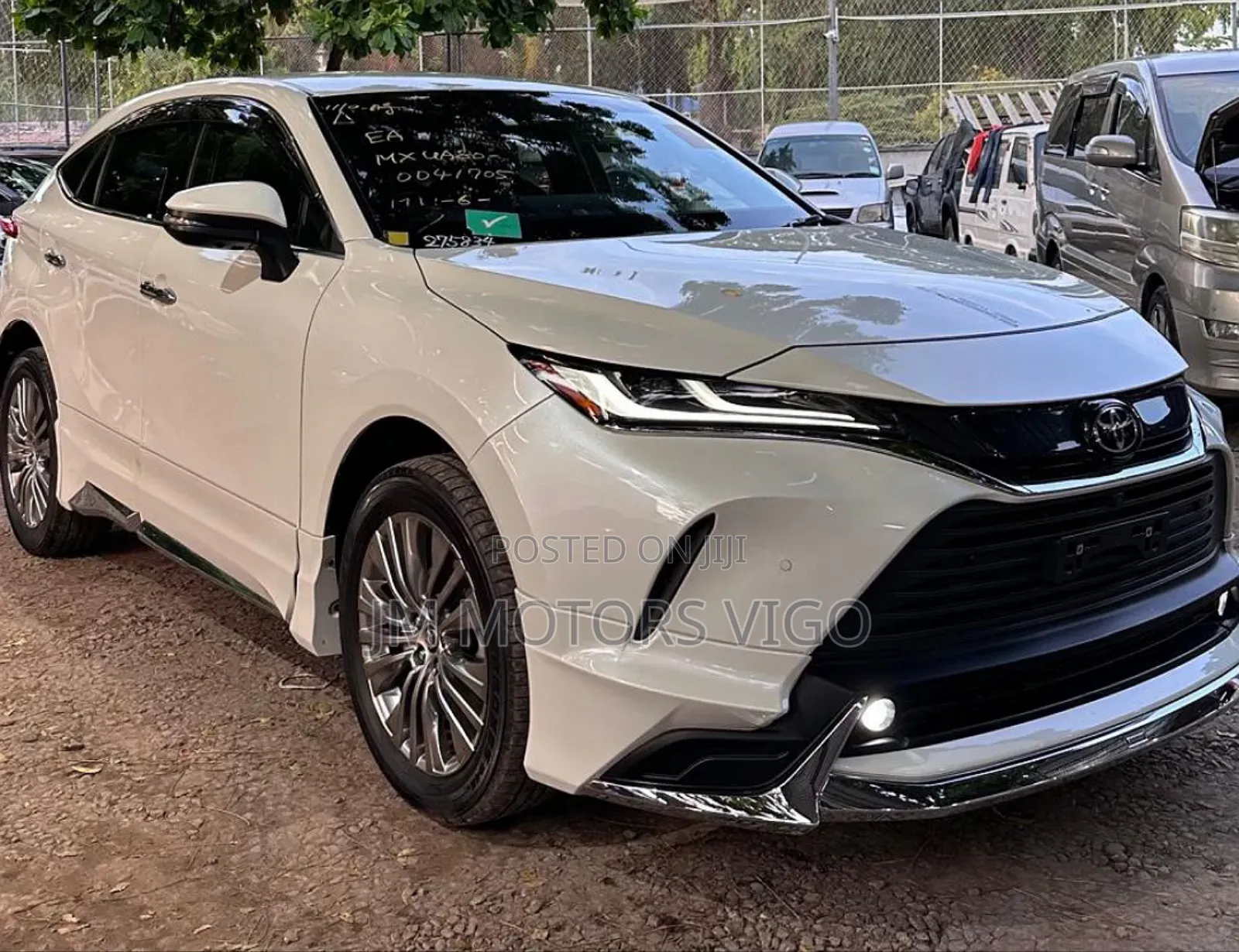 Toyota Harrier 2022 White