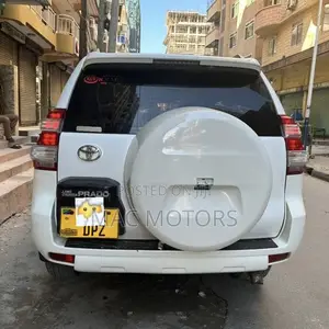 Toyota Land Cruiser Prado 2.8 D-4D 2016 White