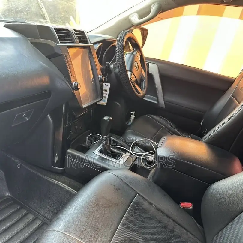 Toyota Land Cruiser Prado 2.8 D-4D 2016 White