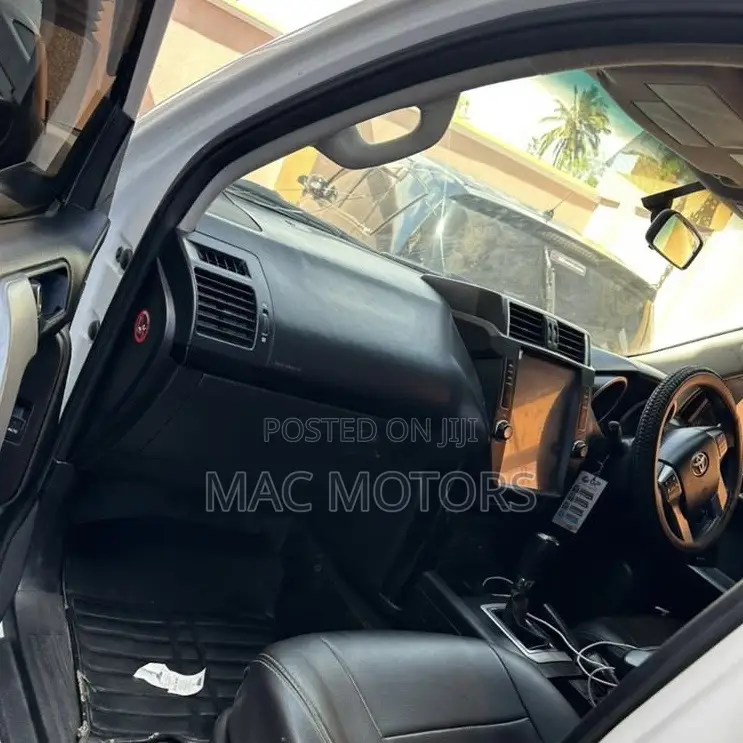 Toyota Land Cruiser Prado 2.8 D-4D 2016 White