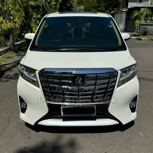 Toyota Alphard 2017 White