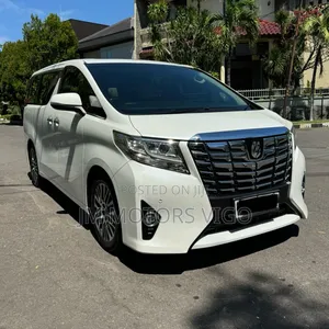 Toyota Alphard 2017 White