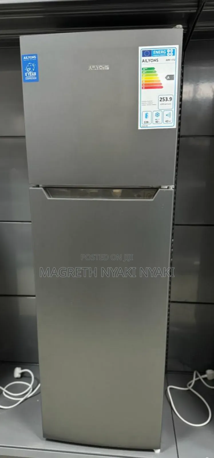 Ailyons Fridge Liter 172 Milango Miwili Color Silver