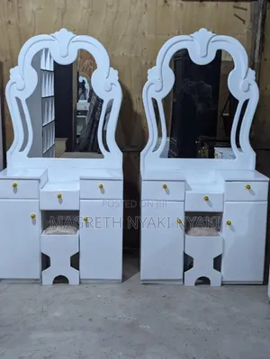 Nauza Dressing Table Na Kiti