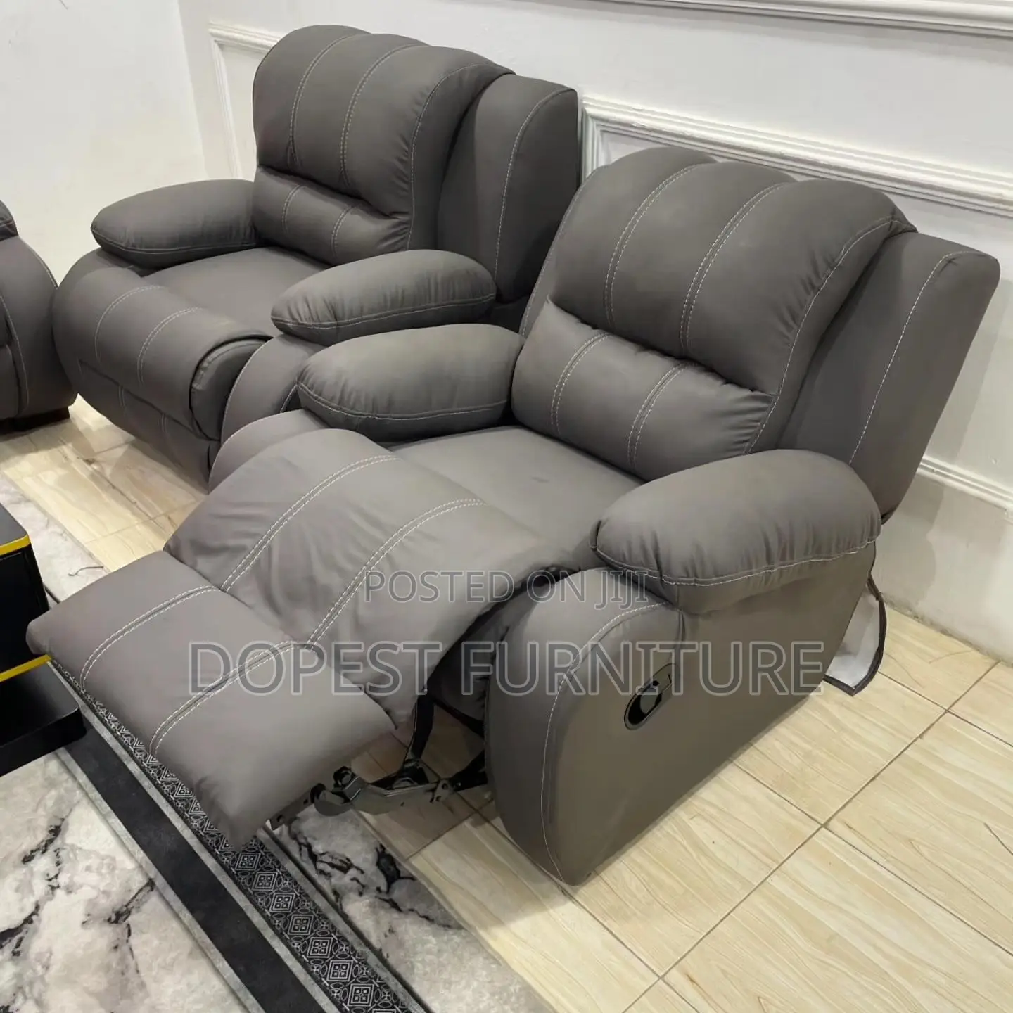 Sofa Set 7 Seaters With One Recliner