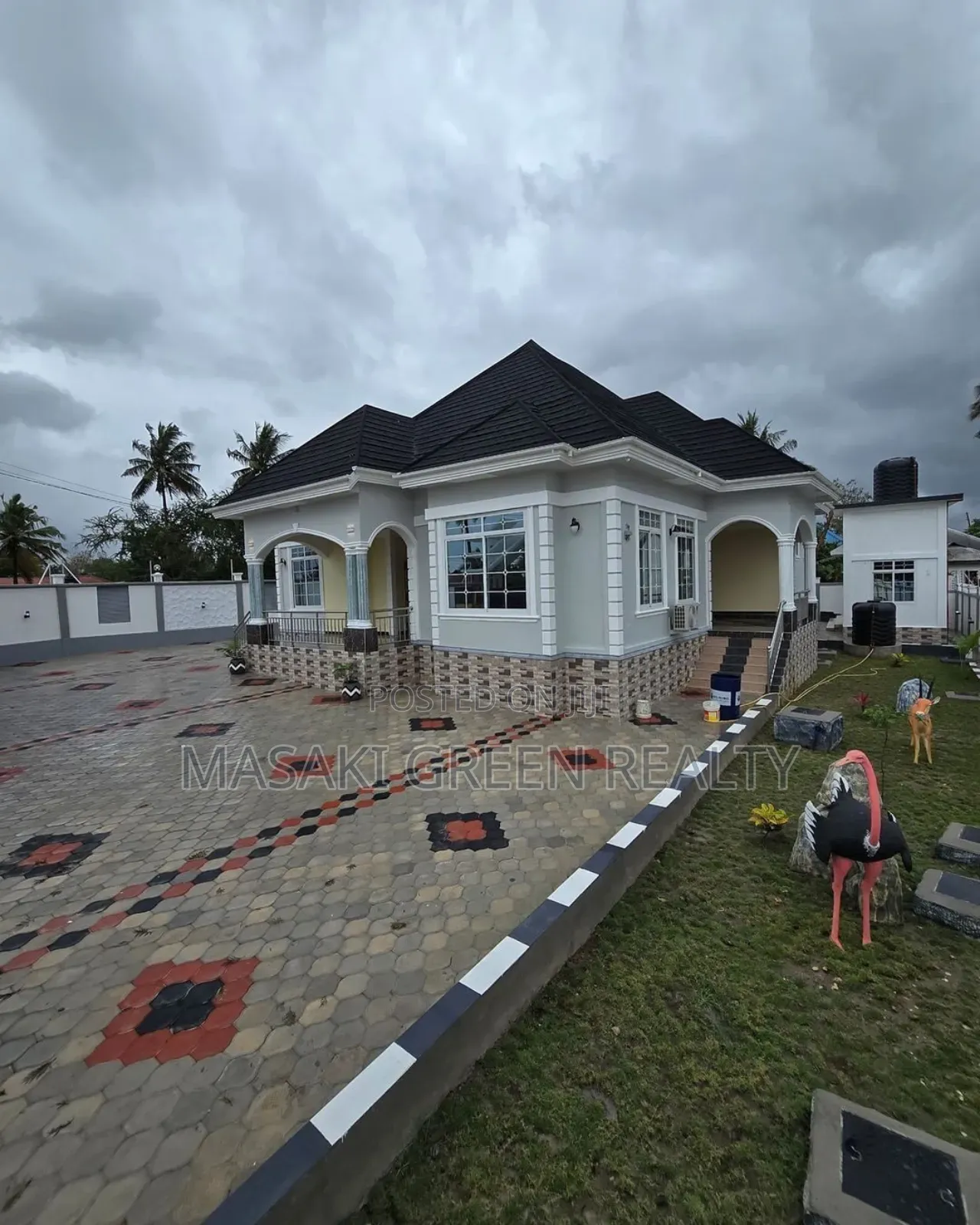 4bdrm House in Goba Estate for sale
