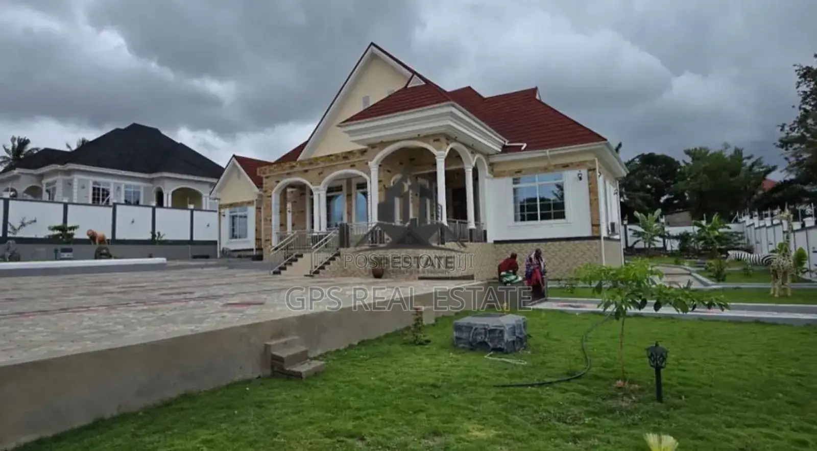 5bdrm Mansion in Goba, Kinondoni for sale