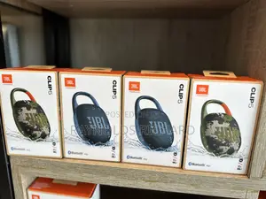 JBL Clip 5