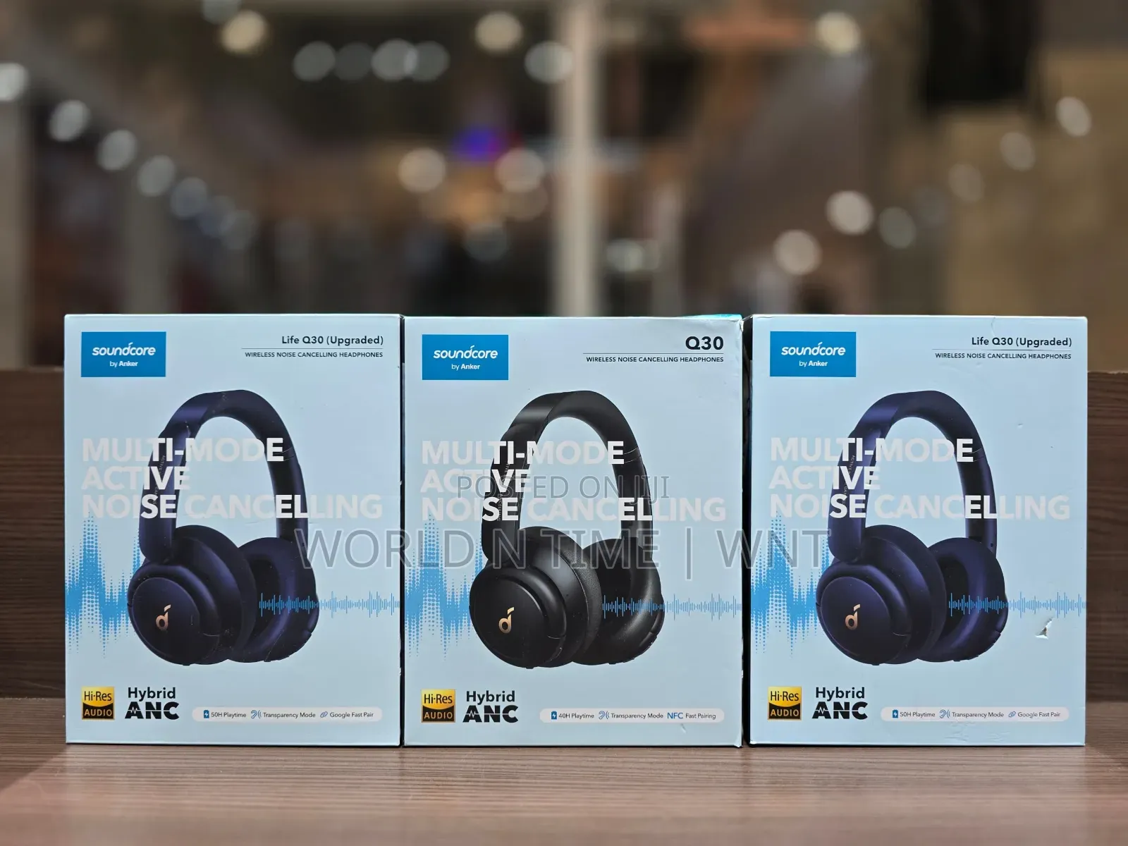 Anker
Soundcore Life Q30 Hybrid Active Noise Cancelling