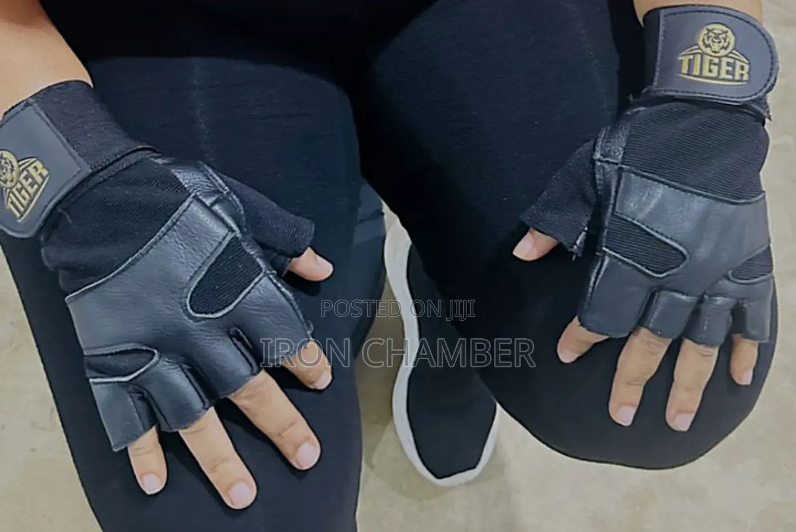 Original Leather Gym Gloves.