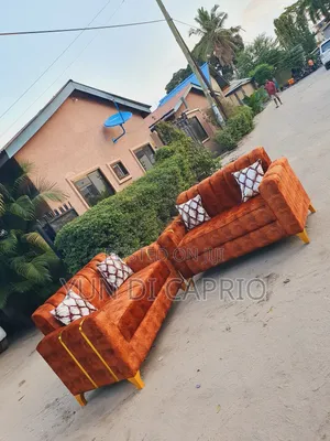 Sofa Set Classic Mpya
