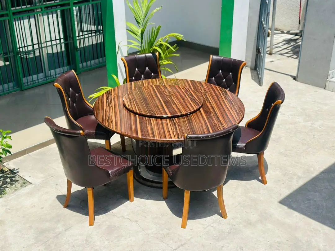Dinning Table Ya Viwangoo Vya Juu // Bei 730,000 Tu