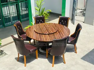 Dinning Table Ya Viwangoo Vya Juu // Bei 730,000 Tu