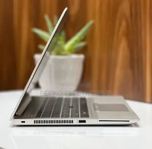 Laptop HP EliteBook 745 G5 8GB AMD Ryzen 7 SSD 256GB