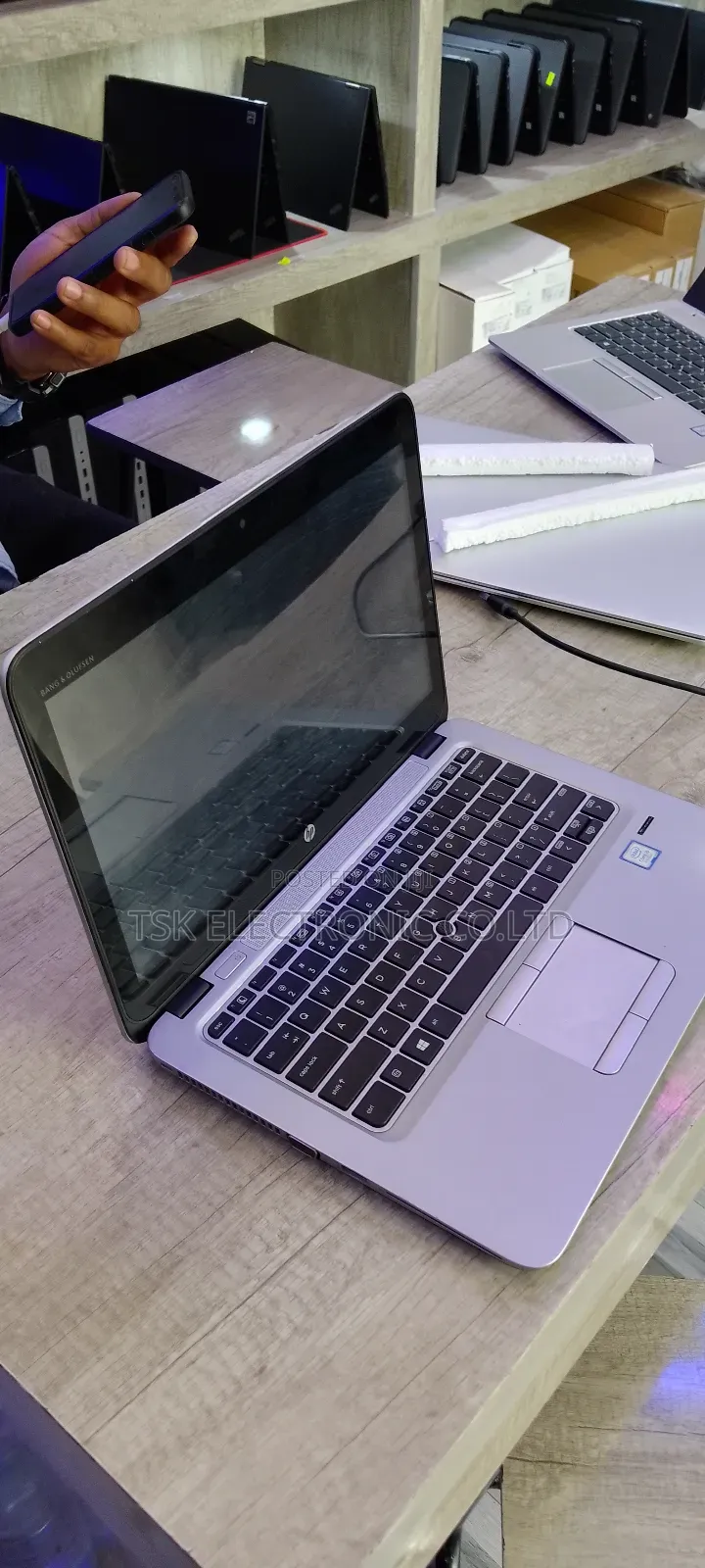 Laptop HP EliteBook 820 G4 8GB Intel Core I5 SSD 256GB