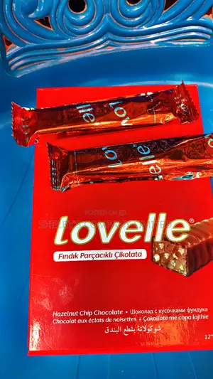 Lovelle Chocolate