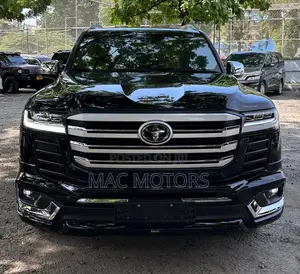 Toyota Land Cruiser 2023 Black