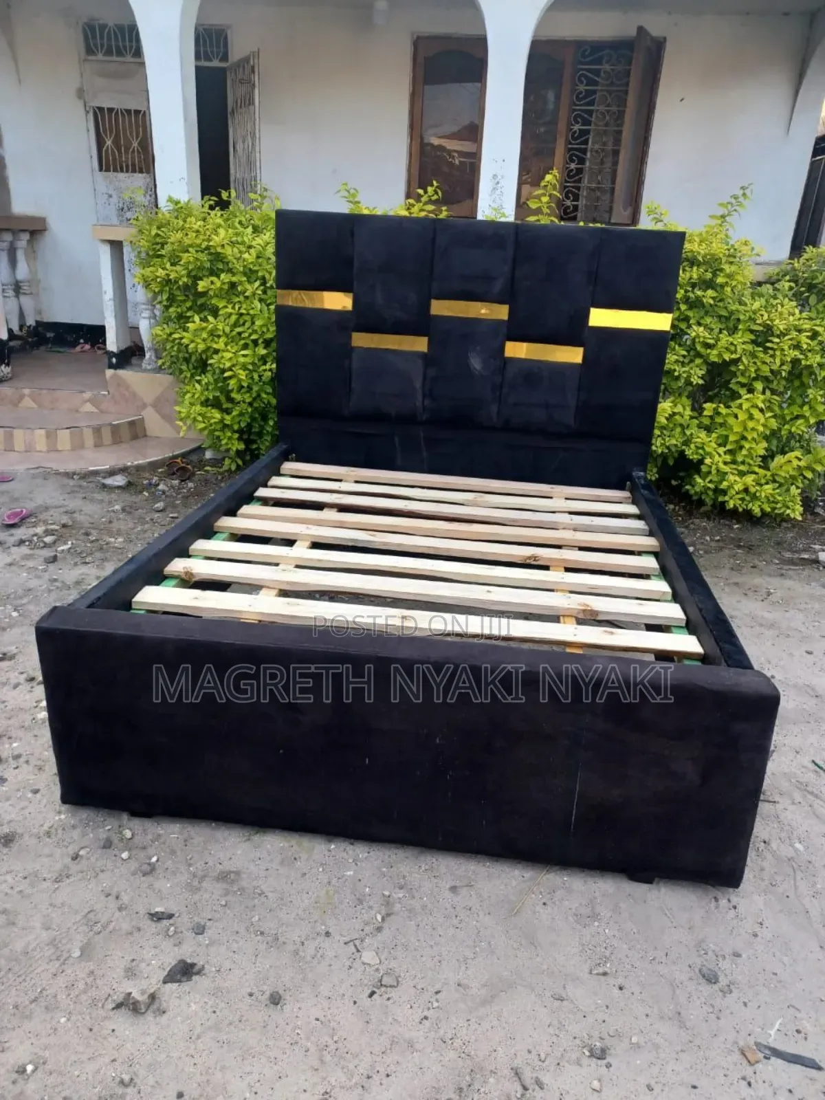 Nauza Bed Sofa