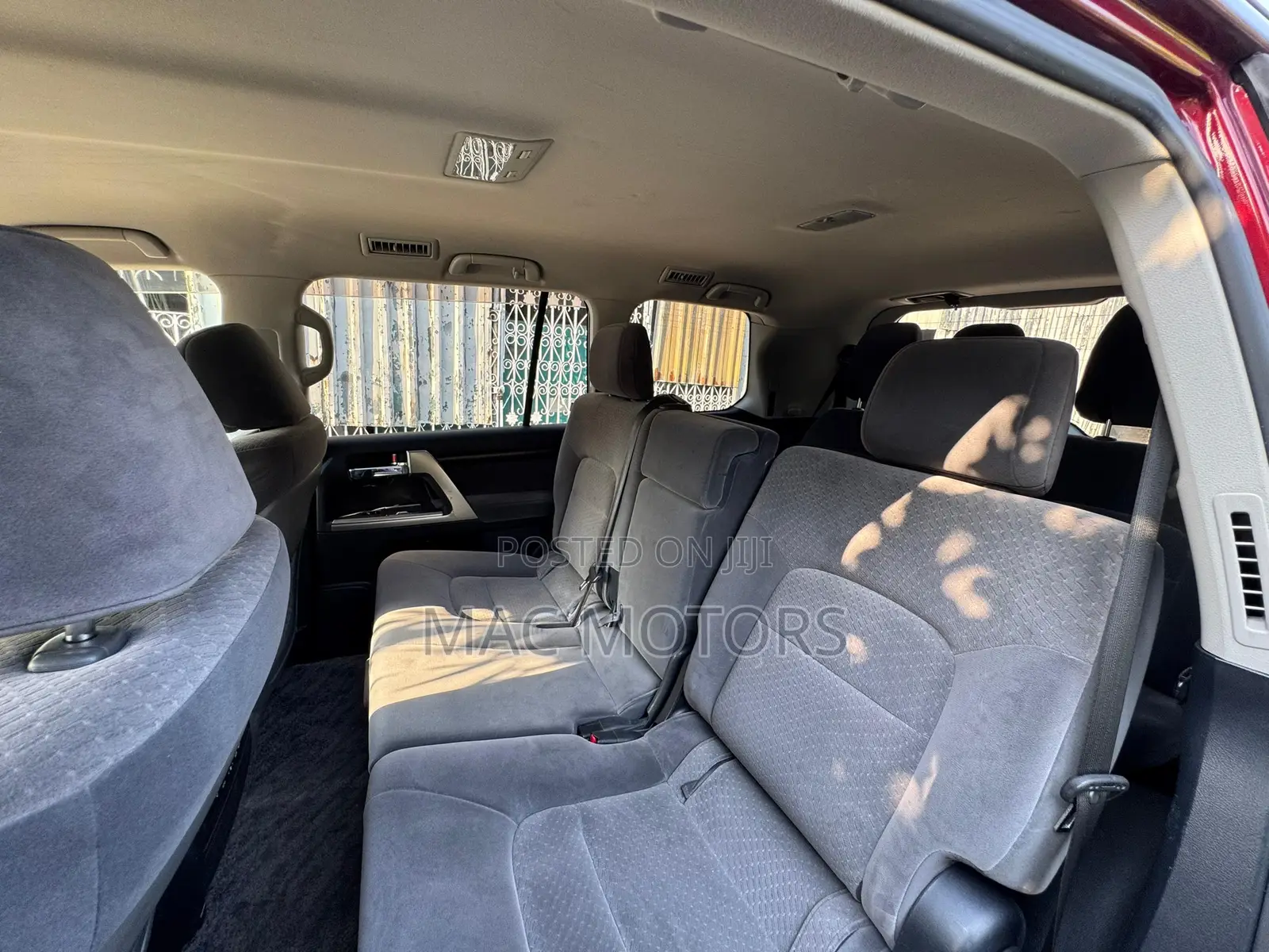 Toyota Land Cruiser 4.5 V8 VXR 2014 Red