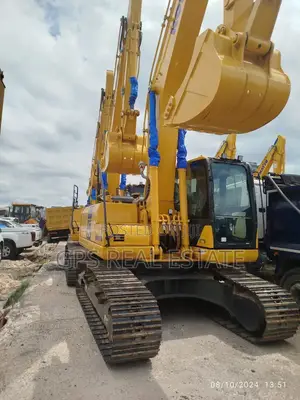 Komatsu PC 210 Excavator For Sale