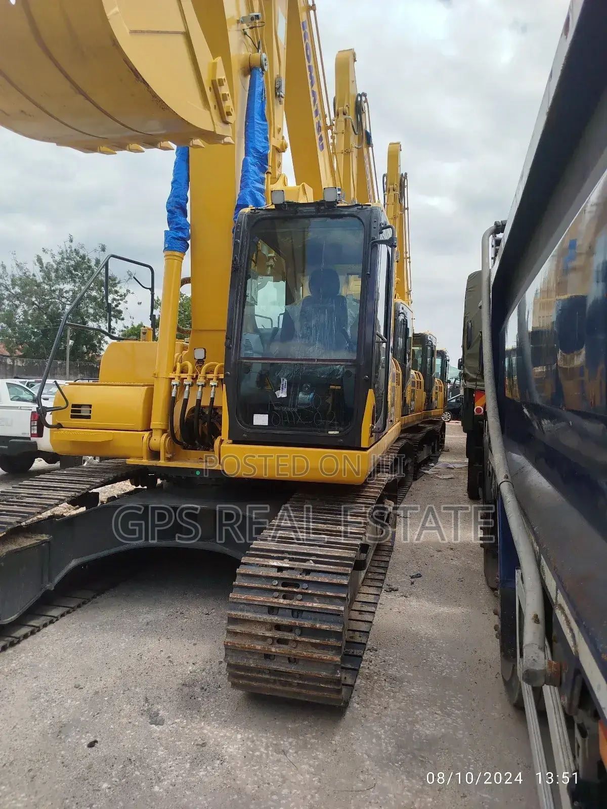 Komatsu PC 210 Excavator For Sale