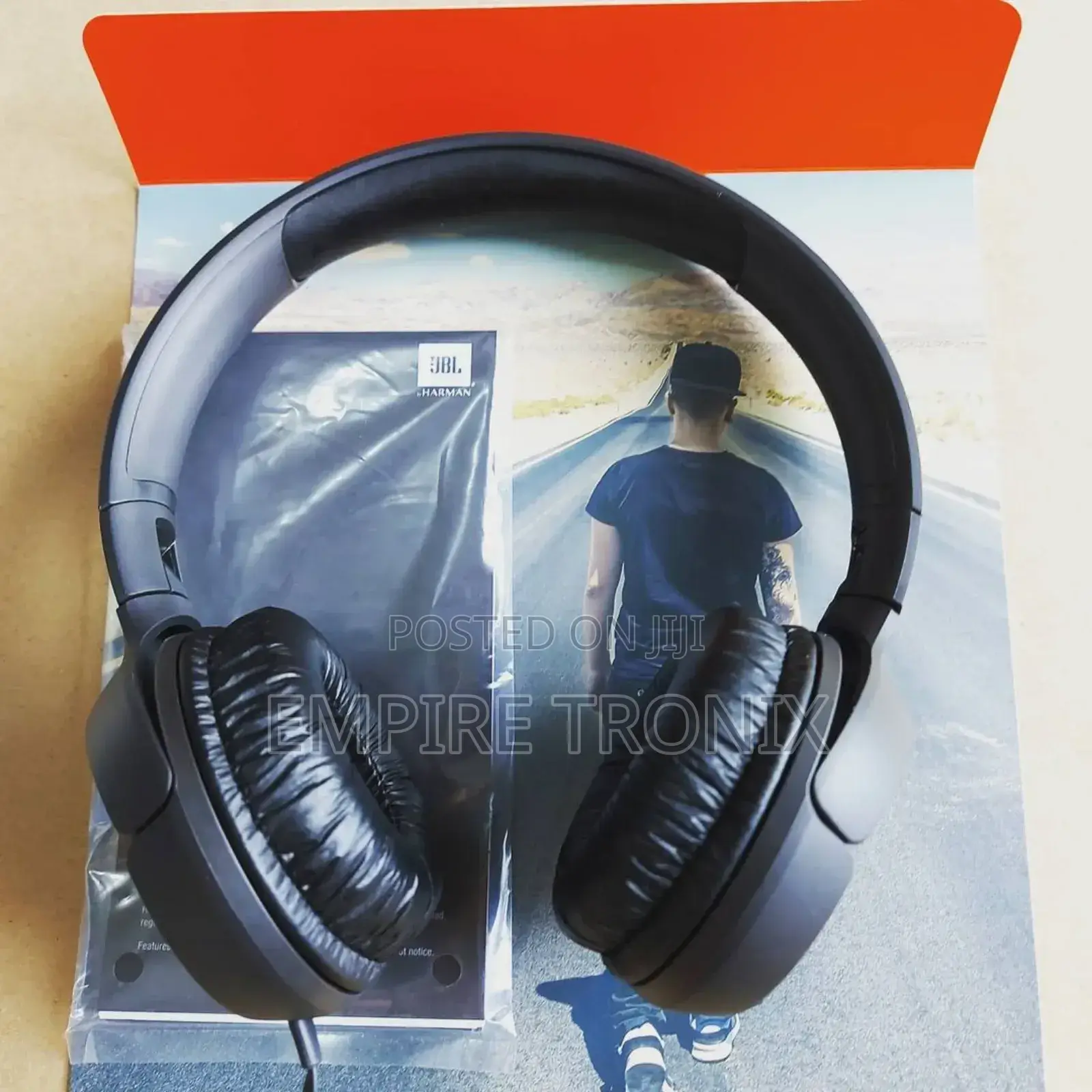 JBL TUNE 500 Wired on-Ear Headphones (Black)