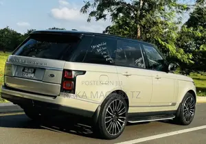 Land Rover Range Rover Vogue 2016 Gold