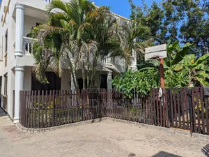Photo - Furnished 4bdrm Villa in Masaki for rent