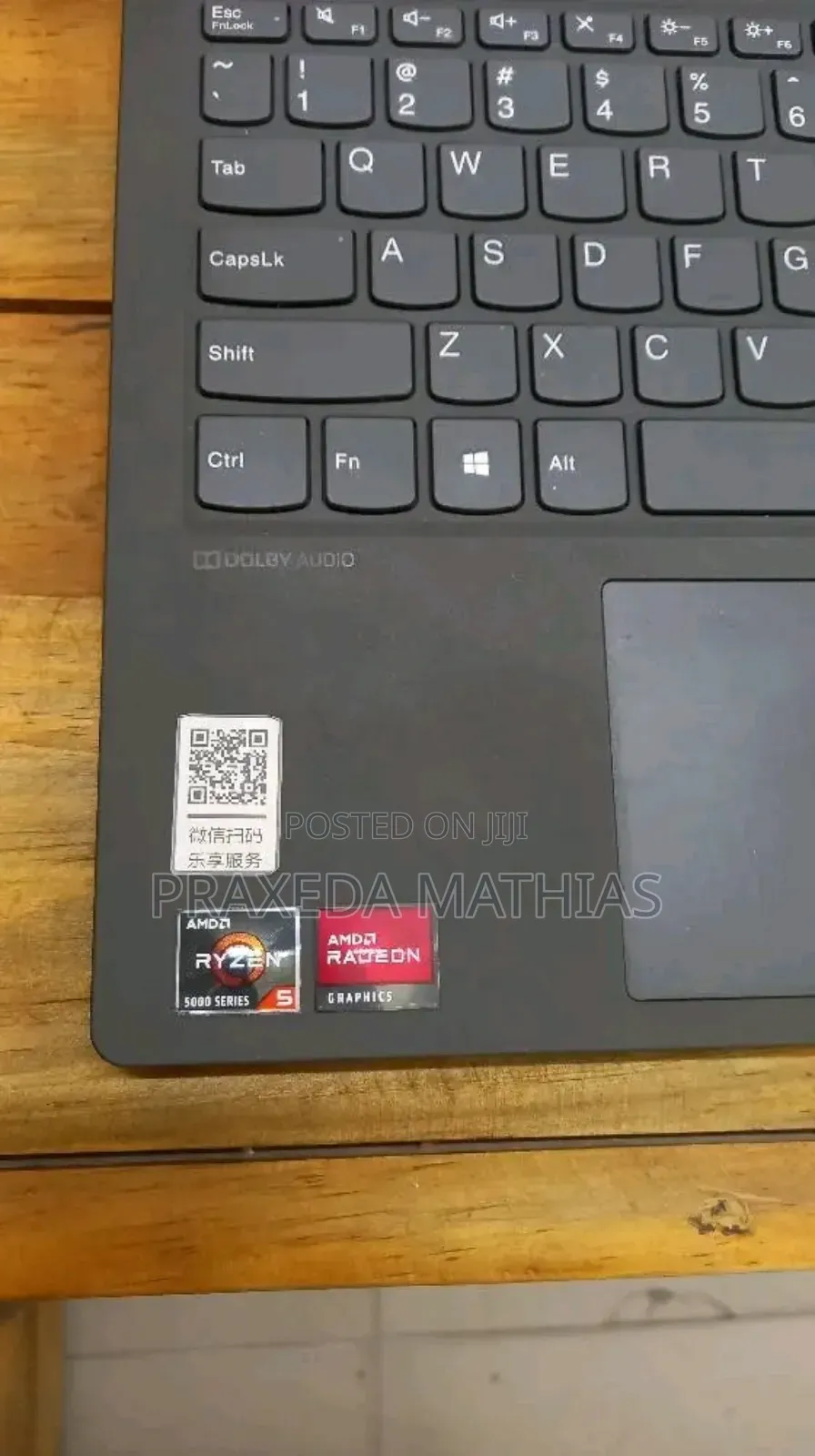Laptop Lenovo IdeaPad 500S 8GB AMD Ryzen 3 SSD 512GB