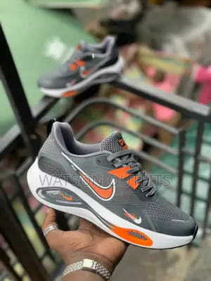 New Male Footwears