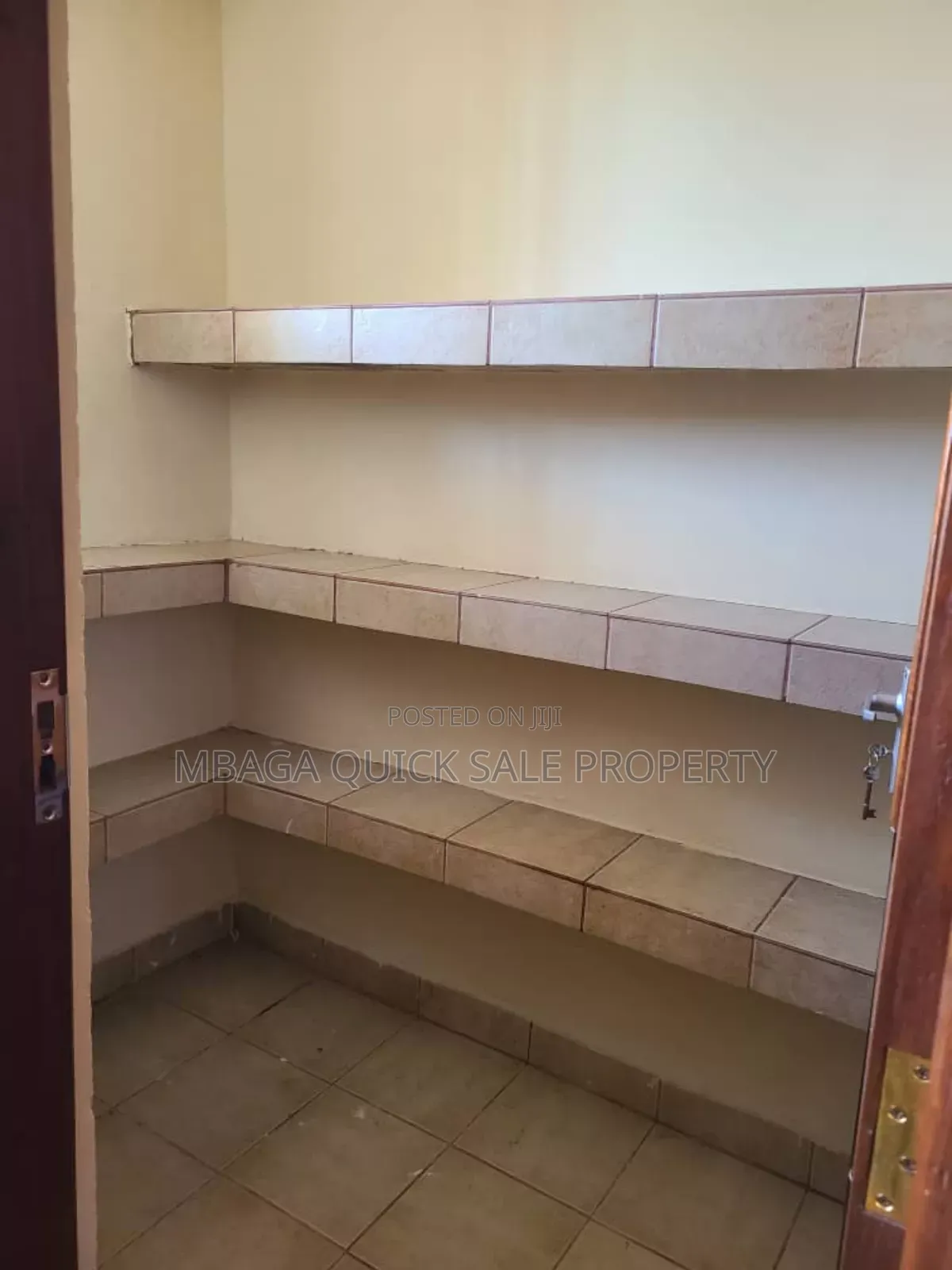 3bdrm Apartment in Upanga for rent