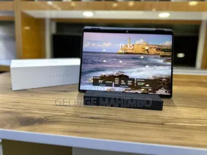 New Laptop HP Spectre 14 16GB Intel Core I7 SSD 1T