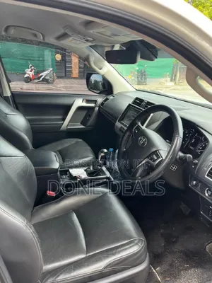 Toyota Land Cruiser Prado 2018 White