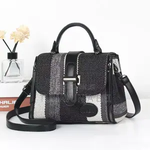 Qualit Handbag