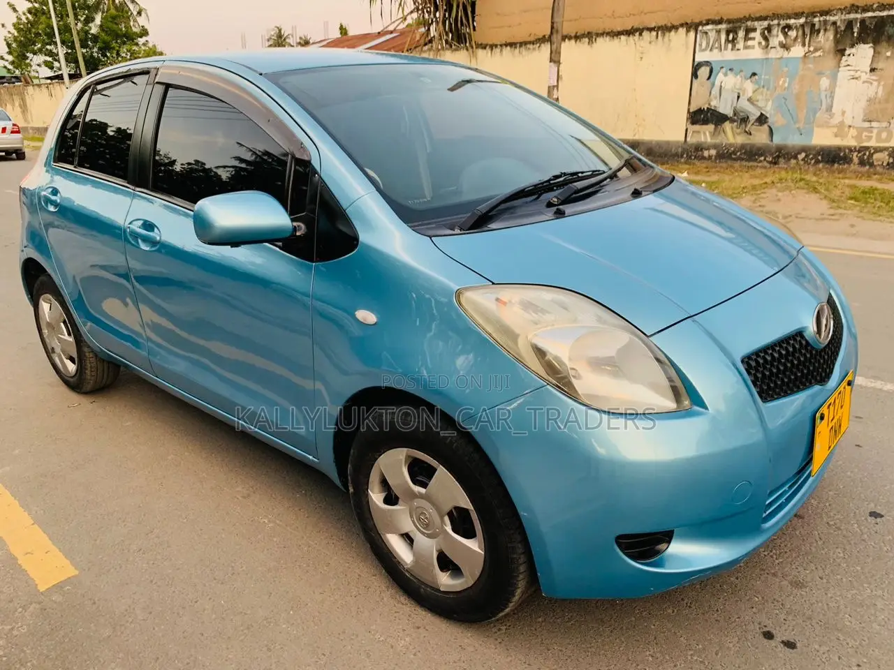 Toyota Vitz 2006 Blue