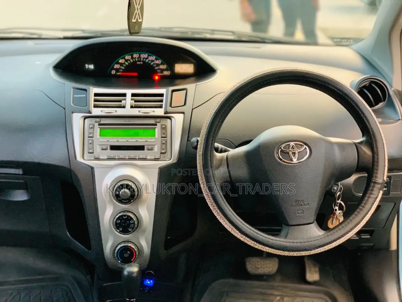 Toyota Vitz 2006 Blue