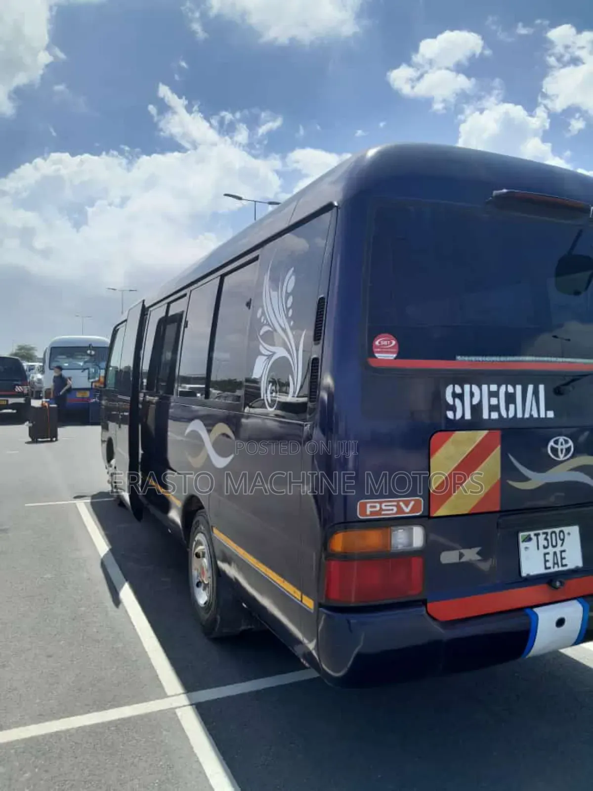 Toyota Coaster 2003 Blue