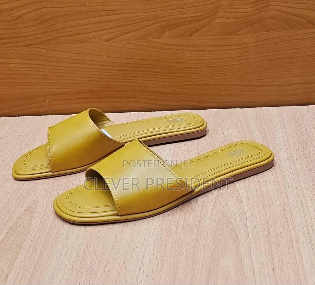 Sandals Piga Sim Au Whatsapp