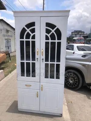 Kabati La Vyombo Milango Miwi Used Bei Tu