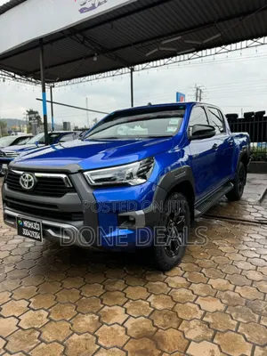 Toyota Hilux 2019 Blue