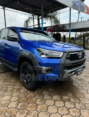 Toyota Hilux 2019 Blue