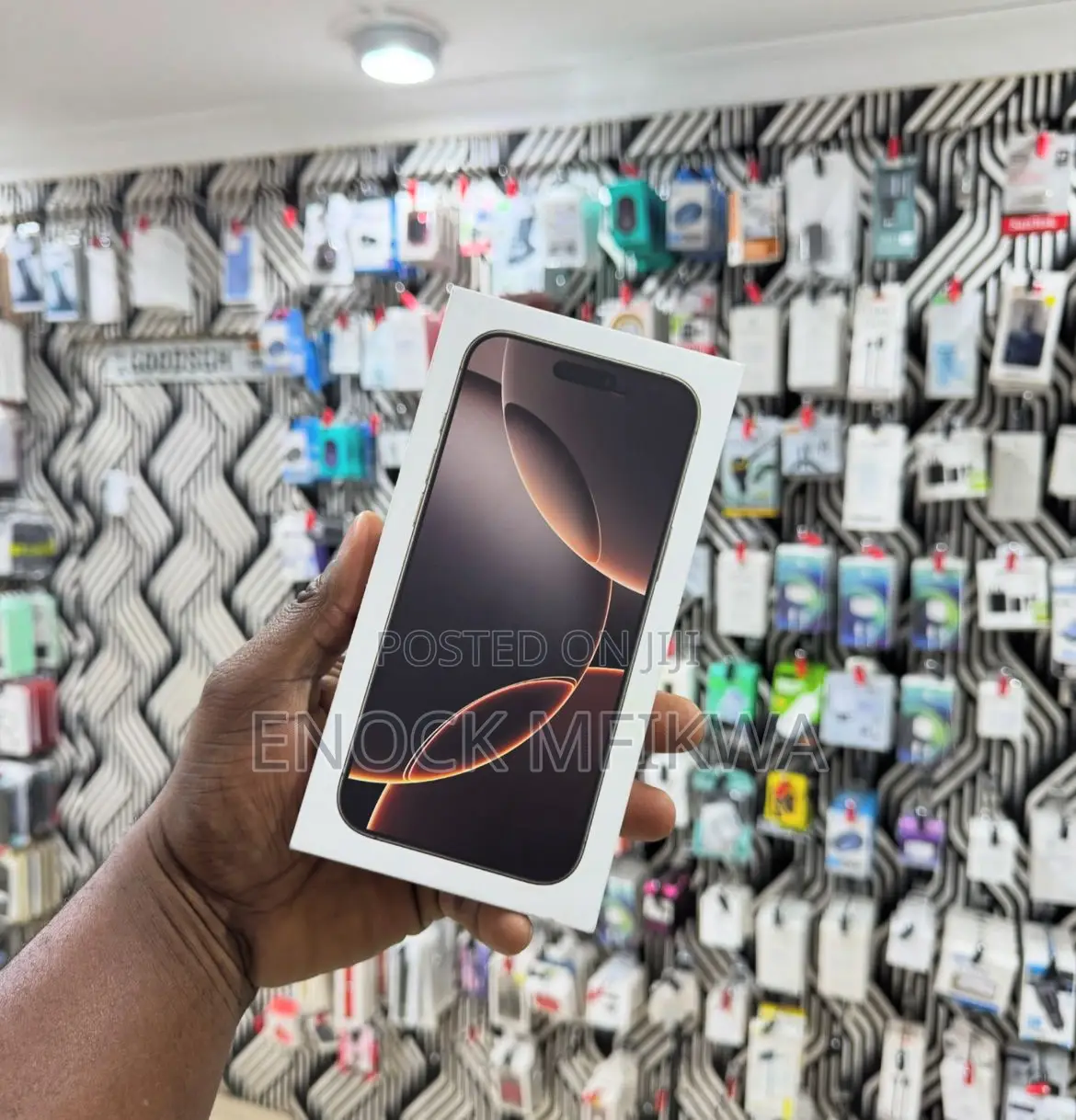 New Apple iPhone 16 Pro Max 256 GB Black