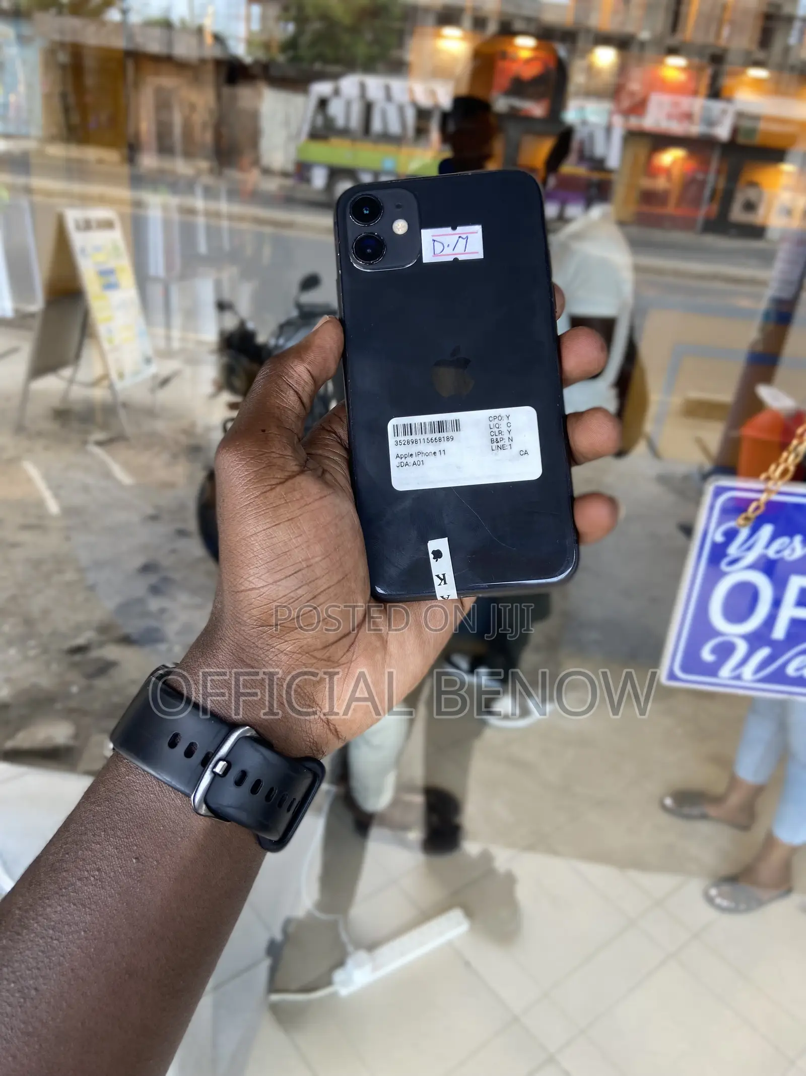 Apple iPhone 11 64 GB Black