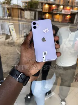 Apple iPhone 11 64 GB Purple