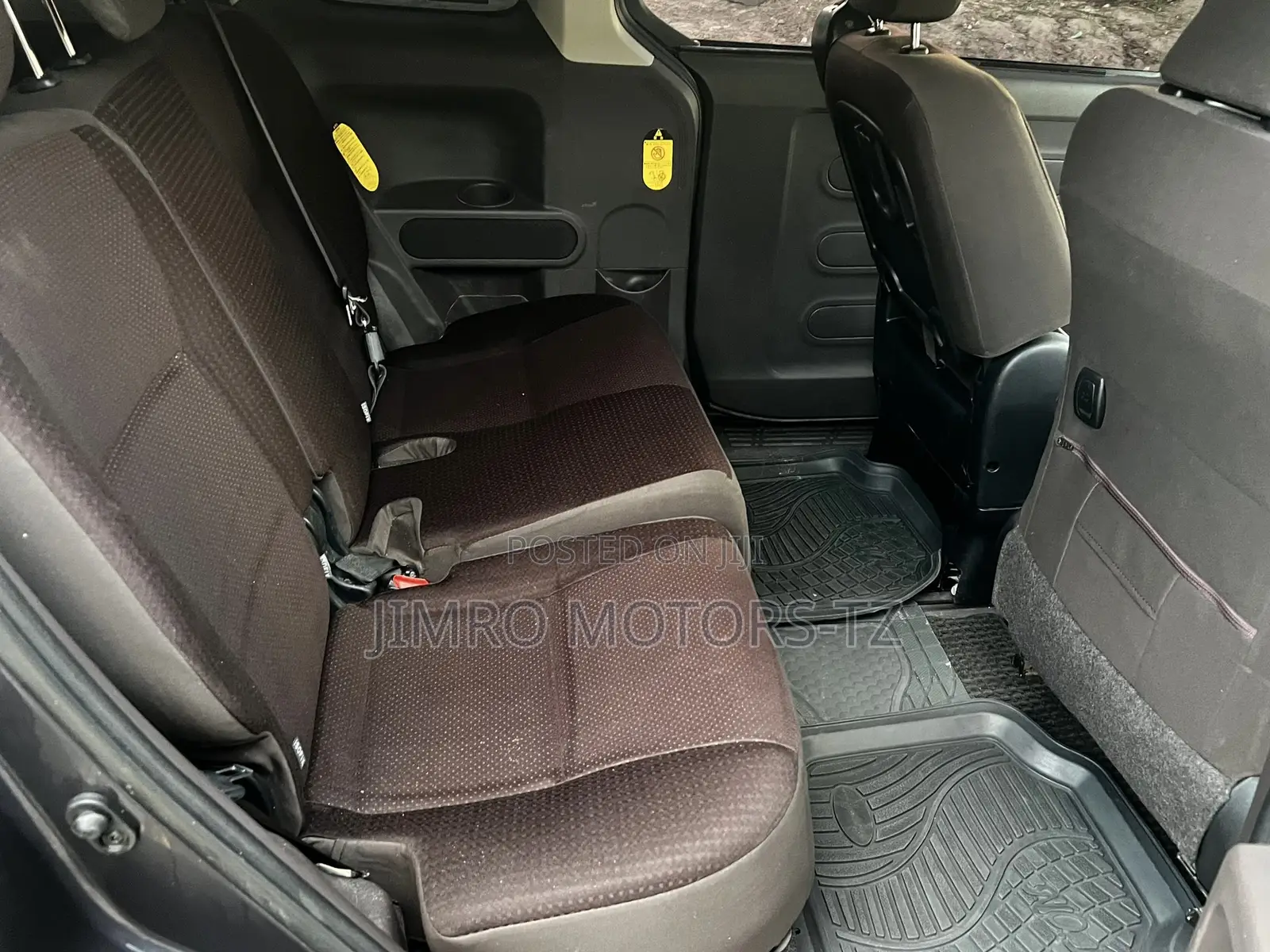 Toyota Spade 2013 Gray